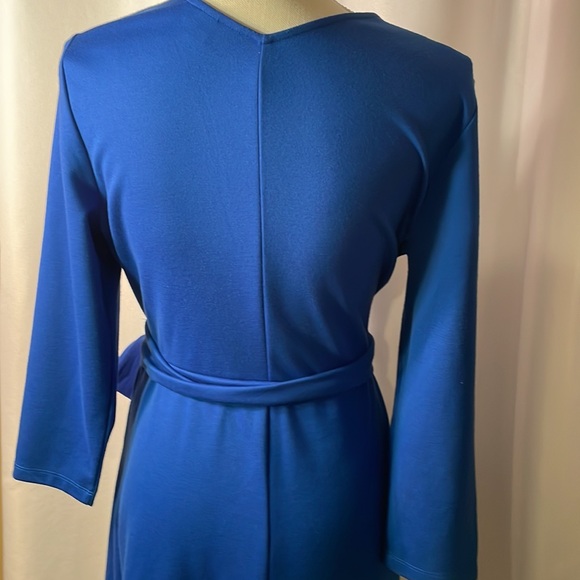 Dress - Picture 5 of 8